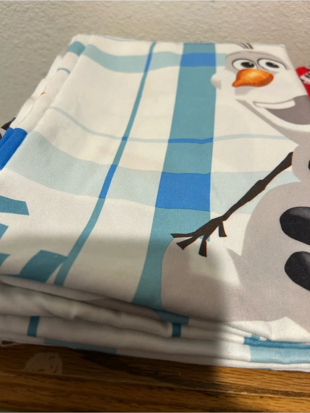 Disney Olaf & Mickey Patterned Kids Bedding Set - Red, Light Blue, White